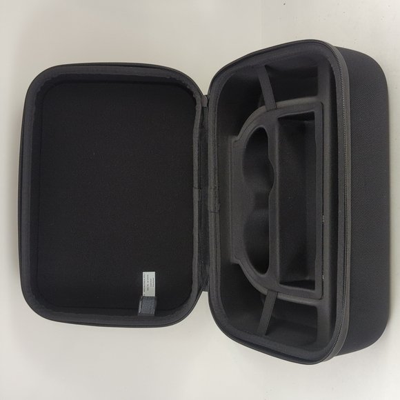 𝅺new: travel bag for Nintendo switch - Picture 2 of 4